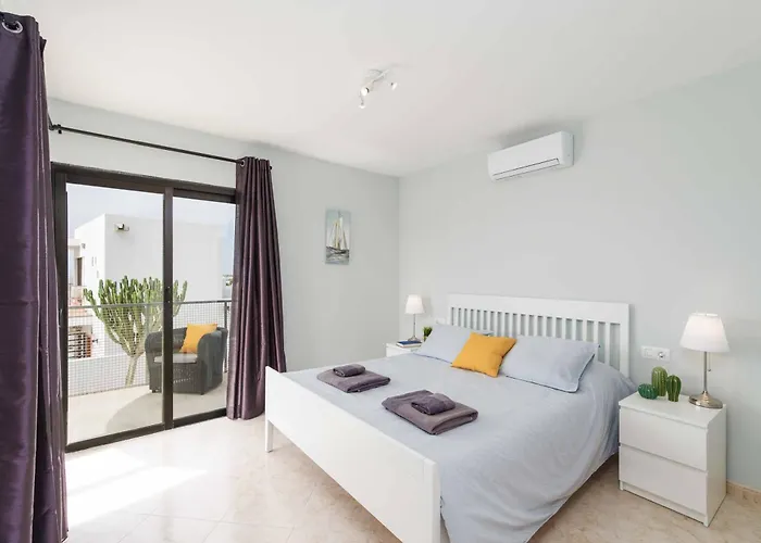 Colina Πλάγια Μπλάνκα