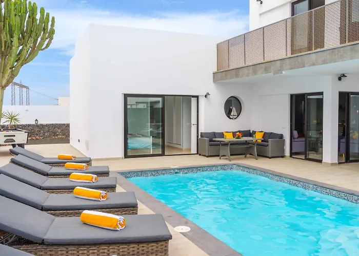 Colina * Πλάγια Μπλάνκα